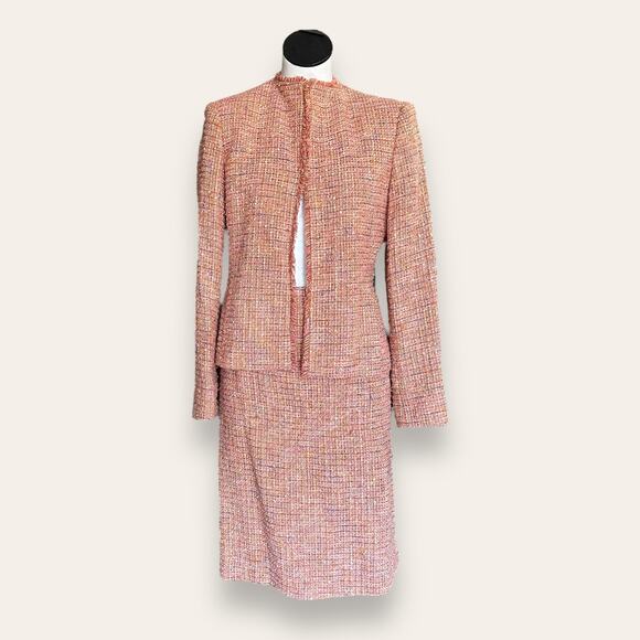 Coral Tweed Oscar de la Renta Skirt Suit set w/ Boucle Fringe size 6 - Picture 2 of 10